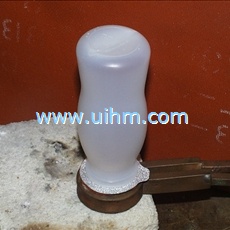 Induction Sealing aluminum foil to plastic bottle